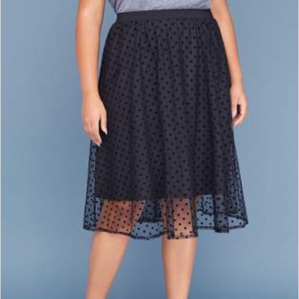 Lane Bryant black polka dot tulle skirt. 22/24